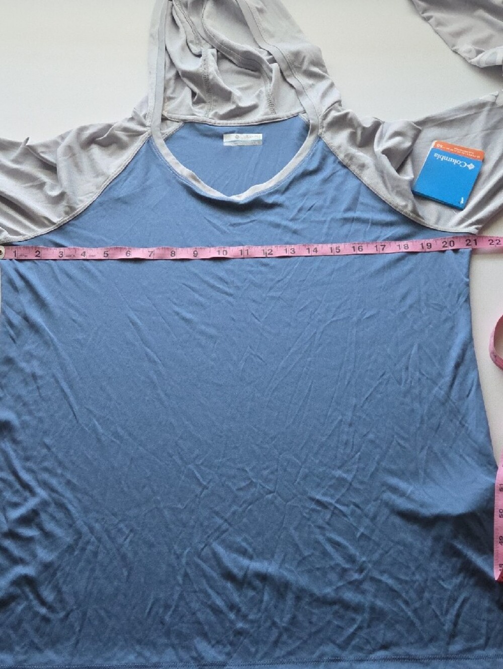 Columbia Two-Tone Hooded Raglan Long Sleeve Top in Navy and Light Gray - Picture 3 of 7